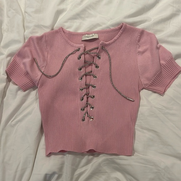 Pink t shirt with glitter laces size small - Picture 1 of 1